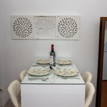 Patio De La Hoguera Διαμέρισμα *